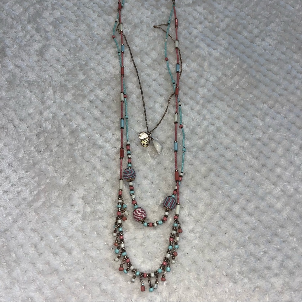 VERSONA Multicolor Beaded Layered Necklace with Sea Shell Perfect for Summertime - Picture 7 of 7